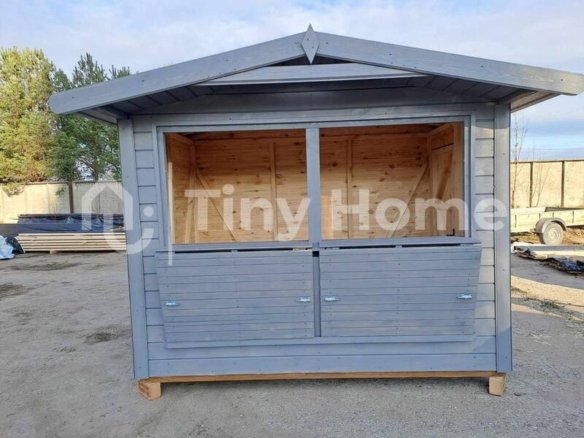 Medinis prekybinis kioskas